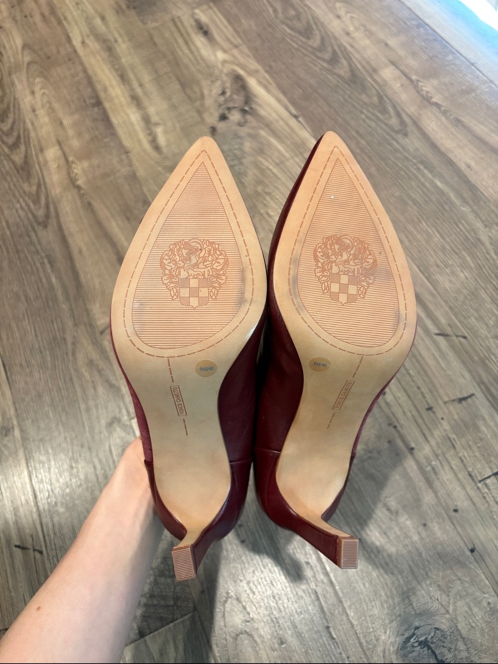 Vince Camuto Genuine Suede & Leather Heels Maroon Pumps Fall size 9 - Picture 3 of 7